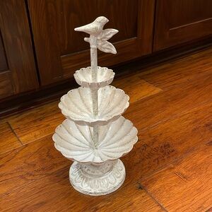 Metal tiered earrings jewelry holder stand